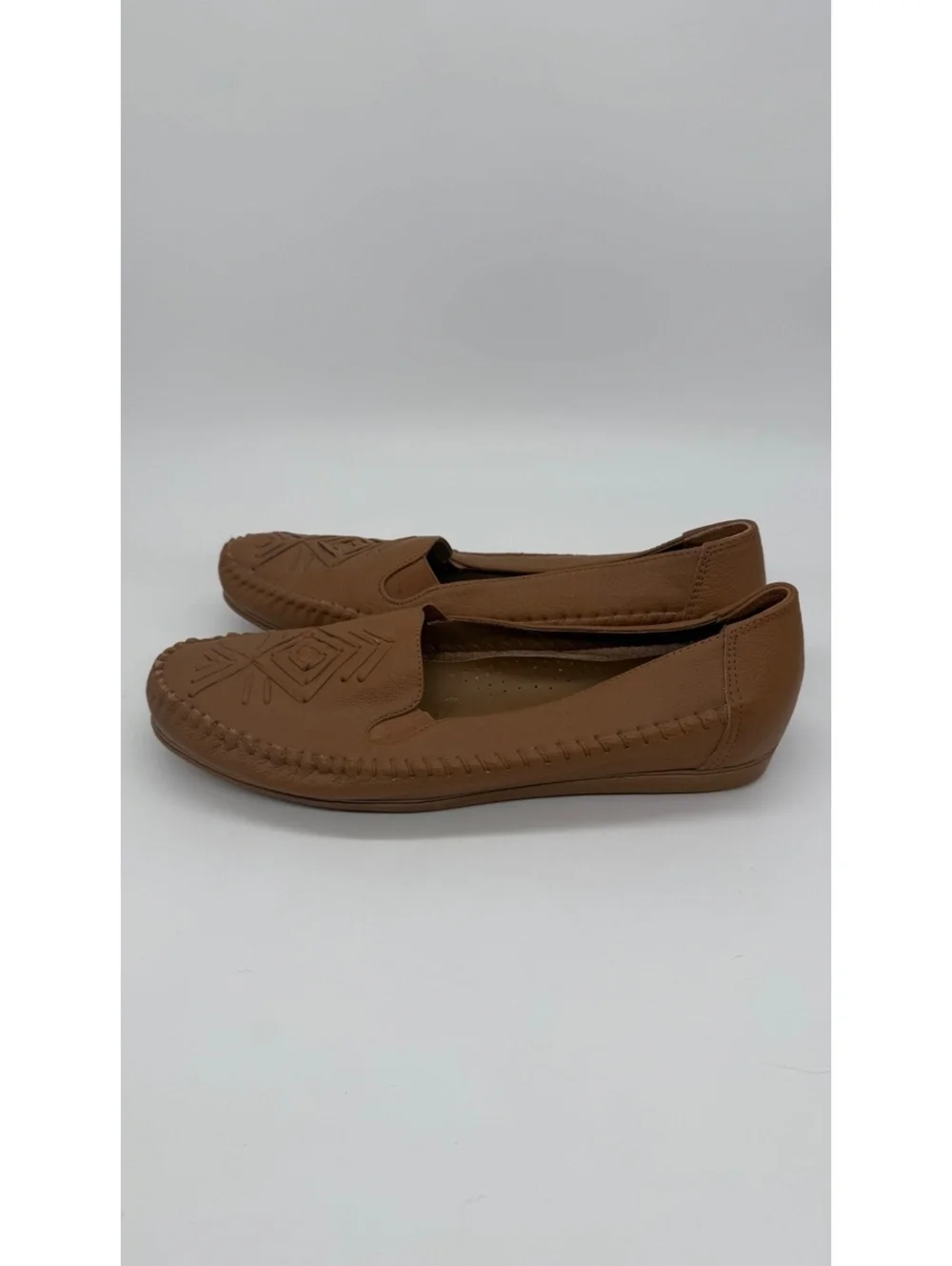Valley Lane Tan Leather Moccasin Loafers Women’s 10.5W Wide Comfort Shoes